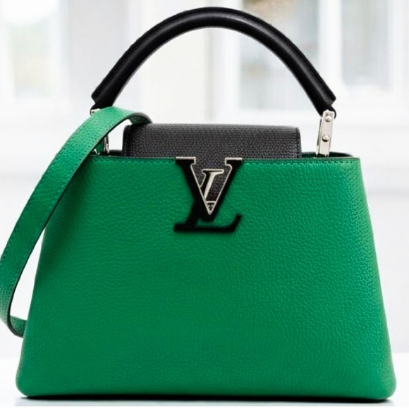 Louis Vuitton Handbags - ✨️Authentic Louis Vuitton Capucines BB Green Leather Crossbody Bag